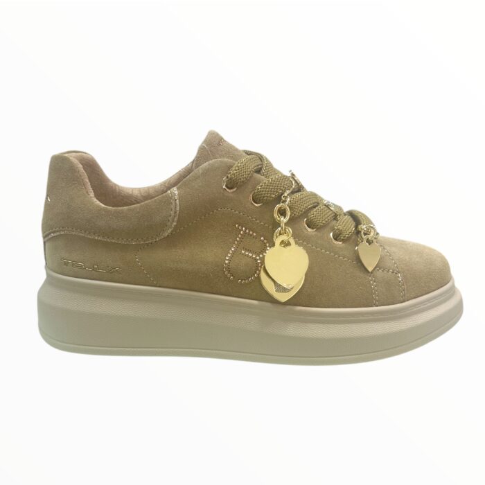 Tosca Blu sneaker chic